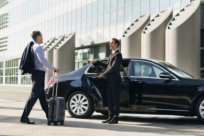 Private Transport from Doha Airport Image 2